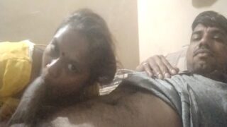 Rekaman Mms Bhabhi Lagi Ngesot Kontol, Bikin Makin Tegang