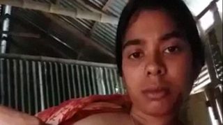 Video Cewek Desa Comilla Bugil Total Sendiri, Goyangin Body Seksi Bikin Makin Panas.