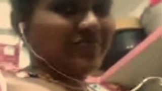 Video Chat Dadahin Desi Susu Gede, Crot Di Layar