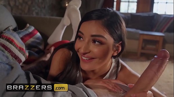 Remaja Suka Yang Gede – Emily Willis & Danny D – Latihan Bikin Jadi Pelacur Sempurna – Brazzers
