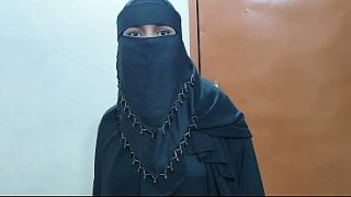 Video Bokep Istri Cantik Berhijab Abang India Ngentot Memekku Di Rumah.