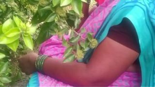 Bhabhi India Di Desa, Ngewe Di Luar Rumah, Panas Banget.