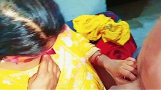 Bini India Pussy Ketat Digenjot Gaya Sendok, Suara Erangan Hindi Jelas Bikin Makin Bernafsu.