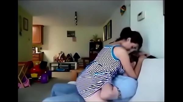 Gadis India Panas Dijemput, Langsung Crot Di Depan Kamera Amatir.