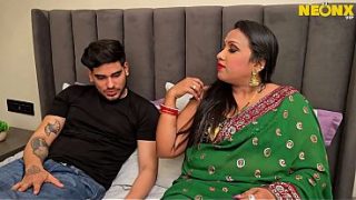 Bhabhi Panas Main Sama Bocah Desi, Ngewe Keras Pakai Suara Hindi Bikin Makin Liar.