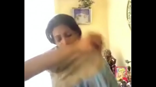 Malu-malu Tapi Mau, Desi Cewek Nakal Sama Pacarnya Di Kamar