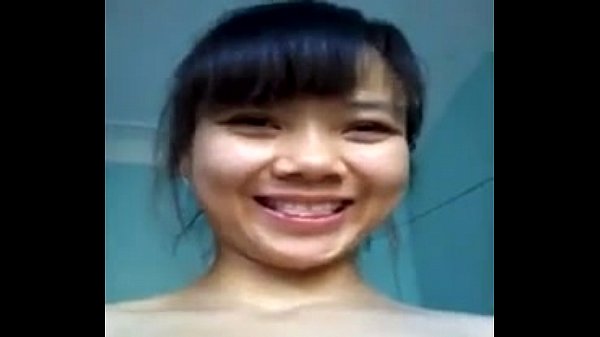 Cewek Cina Mainin Memeknya Sendiri Jarak Deket