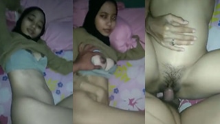 Entot Hijab Gaya Samping Di Kosan, Bikin Makin Basah.