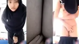 Vcs Aisyah, Bocil Hijab Hitam, Nafsu Tersembunyi Bikin Greget.