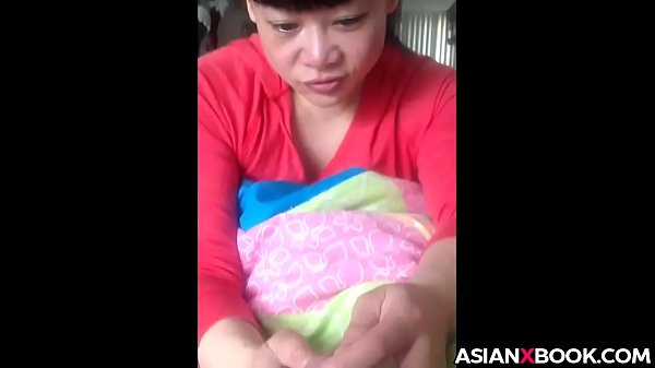 Cewek Asia Cantik Kasih Handjob Enak Banget