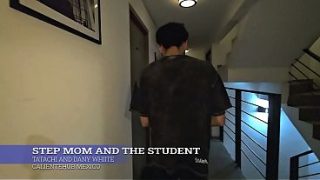 Ibu Tiri Lagi Panas Sama Anak Murid, Bikin Makin Greget.