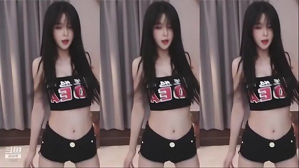 Cô Gái Trung Quốc Uốn éo Thân Hình Nóng Bỏng, Nhảy Múa đầy Dục Vọng