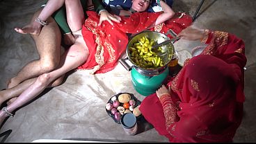 Bokep India Step Mama Desi Ngentot Di Dapur Ngomong Kotor Pake Bahasa Hindi, Sange Abis