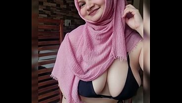 Twerk Montase Bokong Hijabku Yang Bikin Ngilu