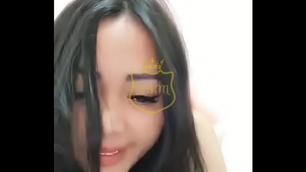 Tonton Live Show Indonesia, Goyangannya Bikin Nafsu Naik, Pingin Liat Lebih Dalam.