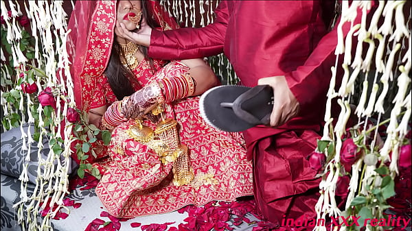 Malam Pertama Pernikahan India, Mainin Istri Sampai Mampus, Bahasa Hindi Hot Banget.