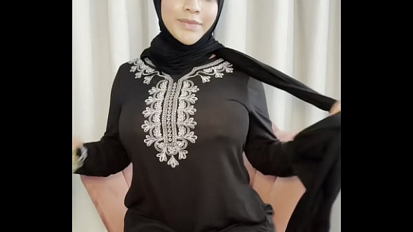 Yasmina Khan, Sialan, Mainin Dildo Pas Puasa, Bikin Makin Nafsu.