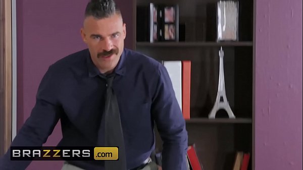 Big Tits Di Kantor – Monique Alexander & Charles Dera – Bos Dikendalikan Remote – Mulus Banget