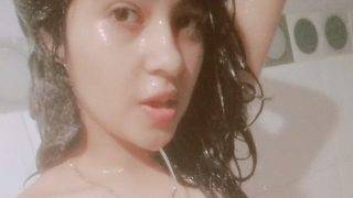 Bocah India Becek Kamar Mandi Cewek Telanjang Selfie Bocor