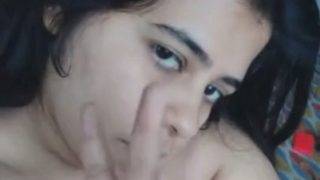 Tonton Klip Desi Nungging Doang, Toket Gede Goyang-goyang