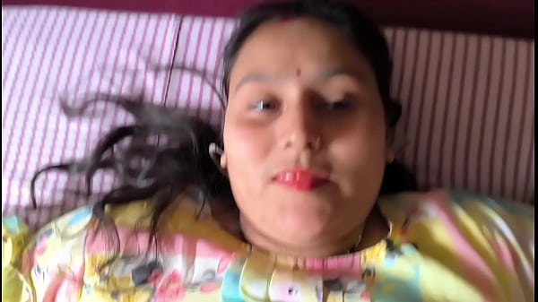 Desi Cinta Panas, Bikin Basah Makin Liar