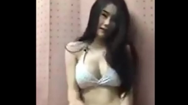 Asiatica Goyang Panas Di Live Stream Fb, Bikin Crot Lihat Gerakan Nafsu