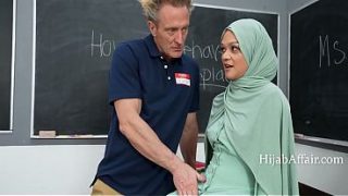 Hr Cewek Arab Digebrak Bareng Temen-temen Kantor Sampe Mampus