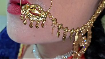 Malam Pertama, Pengantin Baru India Desi Lagi Ngewe Romantis, Suara Desahan Hindi Hot, Mms Sex Pertama Kali.