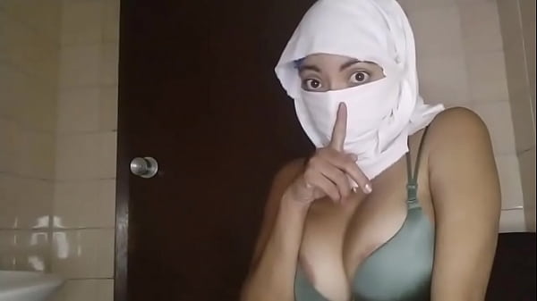 Istri Arab Muslim Islam Yang Horny Banget Colmek Sampai Muncrat Diam-diam Pas Suami Lagi Keluar