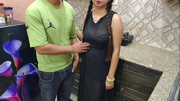 Bhabhi India Di Dapur Digebukin Keras Sama Adik Ipar, Sampe Minta Ampun.